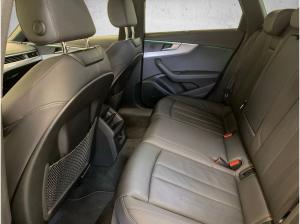 Audi A4 Avant 45 TFSI qu. adv. S-tro. *LED*AHK*HuD*