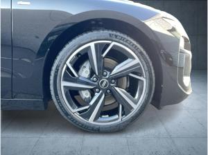 Audi A6 Avant S line business e-tron performance PANO