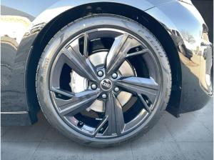 Audi A6 Avant S line business e-tron qu. Luft HUD AHK