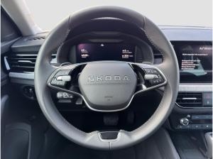 Skoda Scala Selection Tour 1.0 TSI virtual App Spur MATRIX