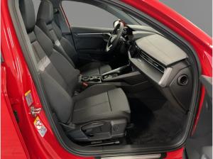 Audi A3 Sportback advanced 30 TFSI S tr. PANO HUD AHK