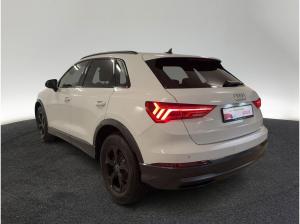 Audi Q3 advanced 35 TFSI S tr. AHK LED NAVI PDC