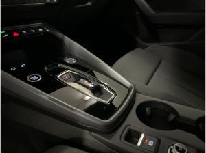 Audi A3 Sportback TFSI e S line 40 e S tr. RFK AHK