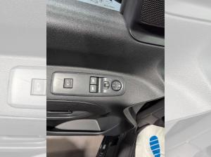 Peugeot Partner Elektro M 100kW StandHZG Digitales Cockpit LED