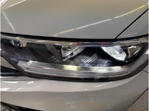 Volkswagen T-Roc R-LINE 1.5 TSI DSG 110KW/150PS +LED+RKAM+ACC+APP+NAVI+LM