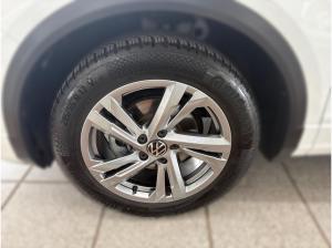 Volkswagen T-Roc R-LINE 1.5 TSI DSG 110KW/150PS +LED+RKAM+ACC+APP+NAVI+LM