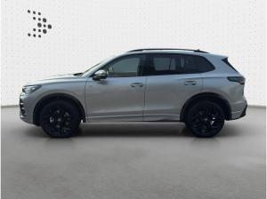 Volkswagen Tiguan R-Line 2,0 l TSI OPF 4MOTION 7-Gang-Doppelkupplungsgetrie be DSG