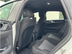 BMW i4 eDrive40 M Sport || 360° Head-Up ACC