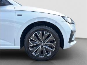 Skoda Scala Selection Tour 1.0 TSI Keyless LM17 MATRIX App