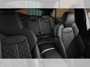 Audi Q8 SUV S line business TFSI e quattro