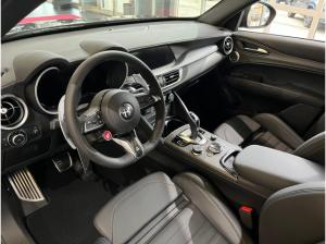 Alfa Romeo Stelvio Quadrifoglio QV 2.9l V6 Nero Vulcano