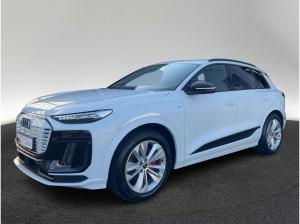 Audi Q6 e-tron performance S line AHK Matrix