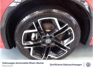 Volkswagen Tiguan 2.0 TDI R-Line DSG GAR 2030 Navi Standheizung Kamera uvm