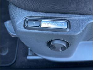 Volkswagen T-Roc Style 1.5 TSI DSG LED-PLUS APP TRAVEL