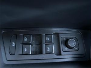 Volkswagen T-Roc Style 1.5 TSI DSG LED-PLUS APP TRAVEL