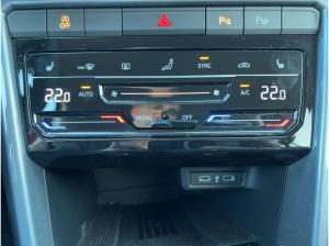 Volkswagen T-Roc Style 2.0 TDI LED-PLUS KAM KEYLESS TRAVEL