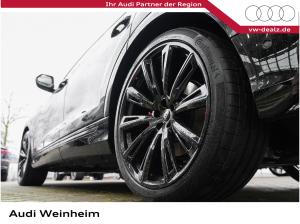 Audi Q8 SUV TFSI e quattro tiptronic Klima NAVI AHK