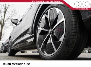 Audi Q4 e-tron Q4 45 e-tron quattro Klima NAVI AHK ALU 21" LED