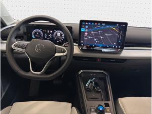 Volkswagen T-Roc Style 1.5 l eTSI OPF ) 7-Gang-Doppelkupplungsgetriebe DSG