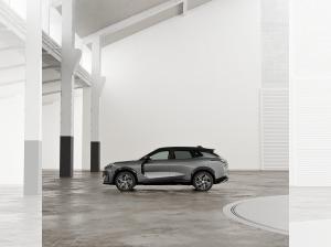 LYNK & Co 08 Core / 200KM Elektrisch / Gewerbe / ALLE FARBEN