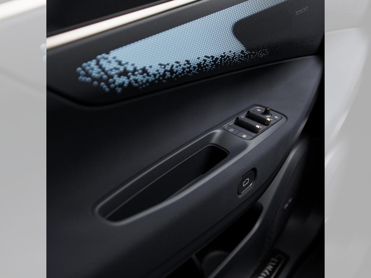 LYNK \u0026 Co LYNK & Co 08