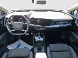 Audi Q4 e-tron 45 2xS line Edition/Matrix/360°/HuD/Pano/AHK/SONOS/ACC/Wärme