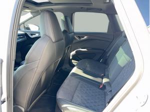 Audi Q4 e-tron 45 2xS line Edition/Matrix/360°/HuD/Pano/AHK/SONOS/ACC/Wärme