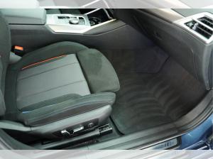 BMW 330 e xDrive Touring M Sport AHK,PGSD,H/K SOUND,HUD,360 GRAD KAMERA,LED-SW