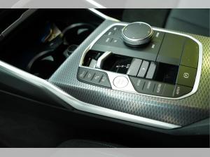 BMW 330 e xDrive Touring M Sport AHK,PGSD,H/K SOUND,HUD,360 GRAD KAMERA,LED-SW