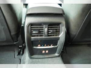 BMW 330 e xDrive Touring M Sport AHK,PGSD,H/K SOUND,HUD,360 GRAD KAMERA,LED-SW
