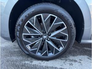 Skoda Kamiq Selection Tour 1.0 TSI - LED PDC LM ZV KAMERA MFL SMART LINK