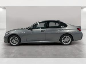 BMW 320 d xDrive Limousine M Sport AHK Kamera HiFi