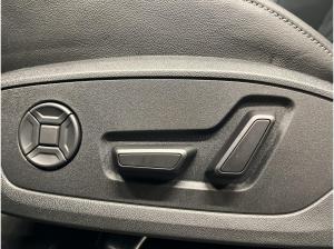 Audi Q4 e-tron Q4 45 e-tron ACC AHK AUT Fernlichtass. LM
