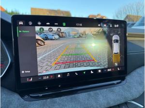 Skoda Octavia Combi 2.0 TDI DSG Selection *AHK*KESSY*