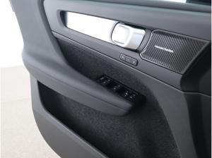 Volvo XC40 B3 Plus Dark ❗❗Lagerwagenabverkauf❗ ❗Ganzjahresbereifung/19"