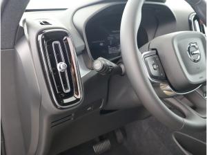 Volvo XC40 B3 Plus Dark ❗❗Lagerwagenabverkauf❗ ❗Ganzjahresbereifung/19"