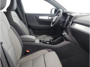 Volvo XC40 B3 Plus Dark ❗❗Lagerwagenabverkauf❗ ❗Ganzjahresbereifung/19"