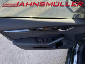 Skoda Octavia Combi RS 2,0 TSI DSG*Matrix*Pano*ACC*PDC