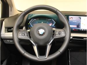 BMW 218 d 2er Active Tourer Steptronic DCT DAB Shz