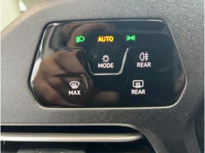 Volkswagen Caddy Maxi Life 85 KW DSG*7-Sitze*LED*M+S