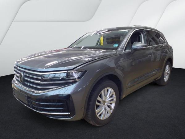 Volkswagen Touareg Elegance 4Motion 3.0 TDI 170kW - HD-Matrix AHK IQ Drive SHZ DAB+ Navi Rear View Park Assist LM
