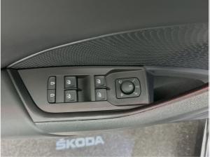 Skoda Octavia Combi 2.0 TDI DSG Sportline
