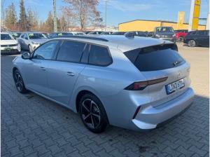 Opel Astra L Sports Tourer Edition mit Allwetterreifen