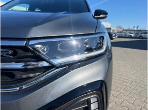 Volkswagen T-Roc 1.5 TSI DSG R-LINE +AHK +LED +ACC +RKAM +V
