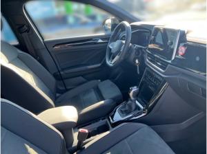 Volkswagen T-Roc 1.5 TSI DSG R-LINE +AHK +LED +ACC +RKAM +V