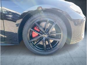 Audi A5 Avant e-hybrid qu. S tr. Matrix 19 AHK 360