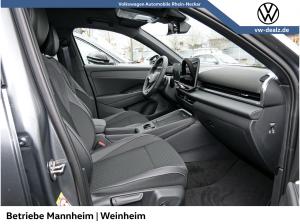 Volkswagen T-Roc R-Line 1.5 l eTSI DSG Klima NAVI LED DAB