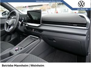 Volkswagen T-Roc R-Line 1.5 l eTSI DSG Klima NAVI LED DAB