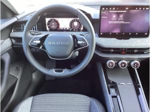 Skoda Superb Combi 2.0 TDI DSG Selection AHK*19'*Assis