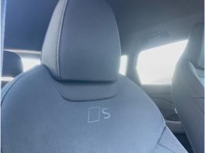 Audi Q3 SUV e-hybrid 2x S line MATRIX AHK HUD SONOS